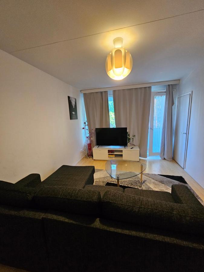 Comfortable 1 Bedroom Apartment In Helsinki Luaran gambar